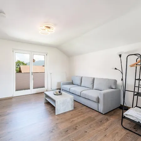 דירה Alpine Living 154 - By Mynests