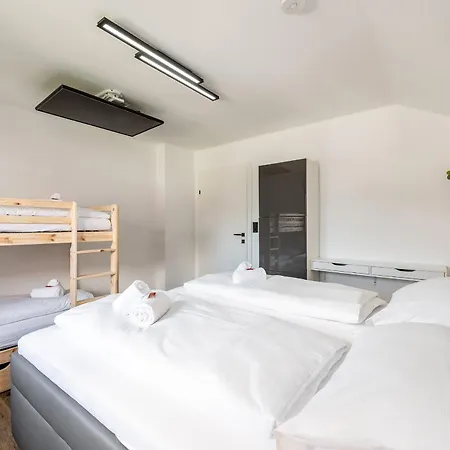 Alpine Living 154 - By Mynests * פרוגרן