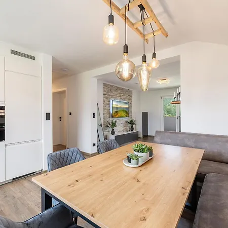 Alpine Living 154 - By Mynests פרוגרן