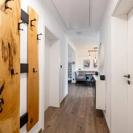 דירה Alpine Living 154 - By Mynests
